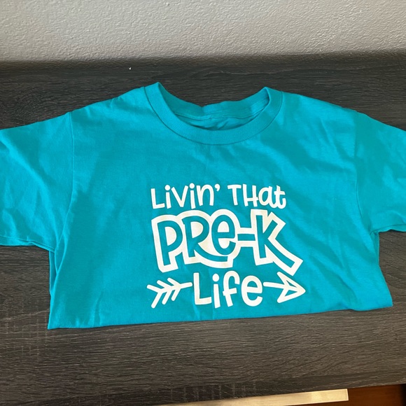 Living That Pre-K life kids t-shirt NWOT - Picture 2 of 2